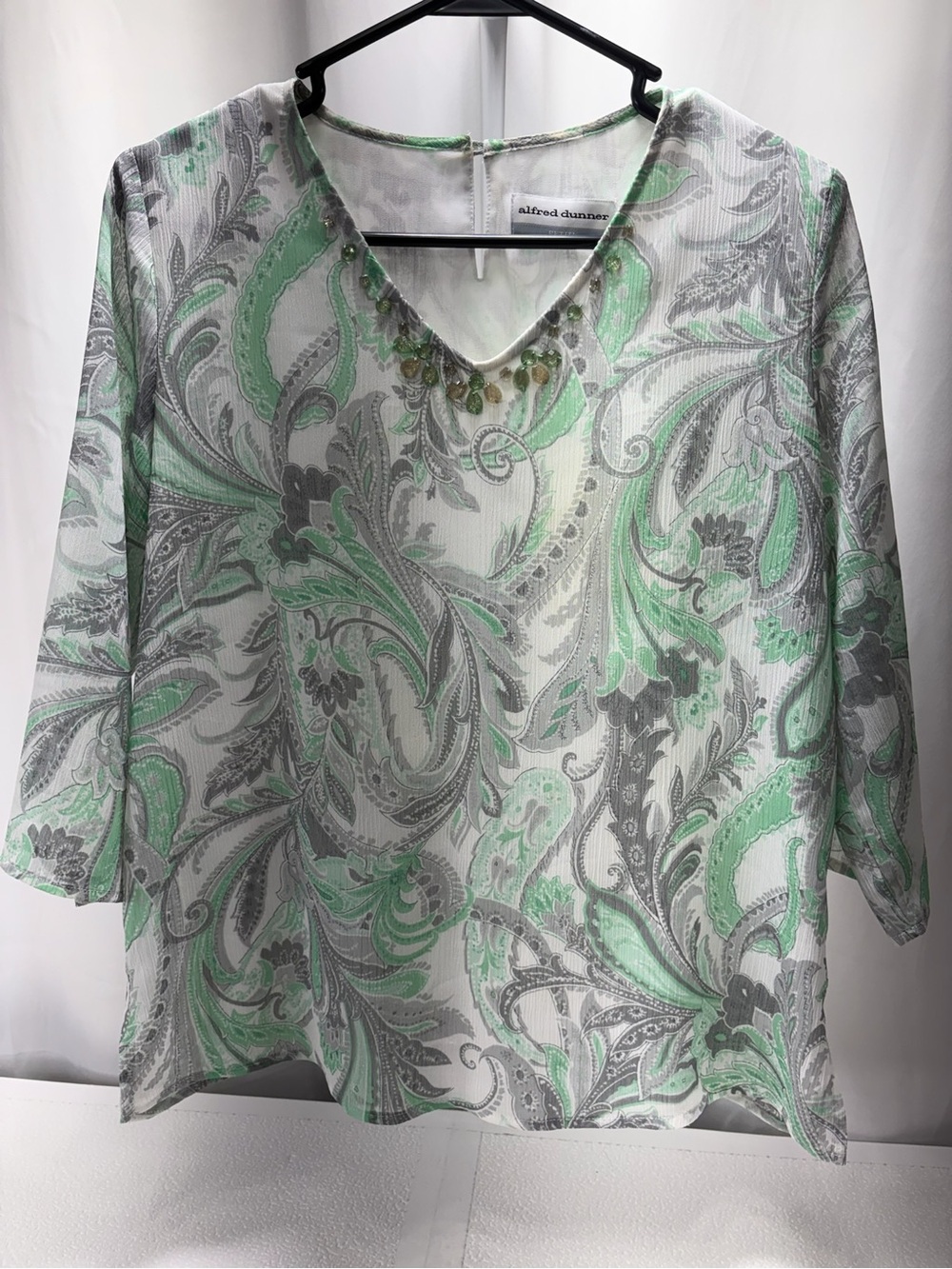 Alfred Dunner Mint, Gray & White Paisley Beaded V-Neck Top 4395